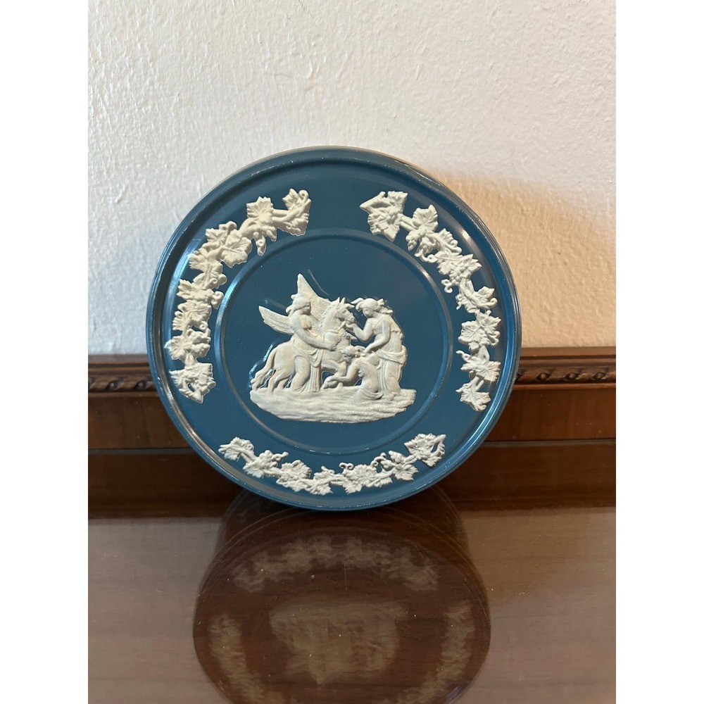 Vintage 7'' Wedgewood Blue and White Tin